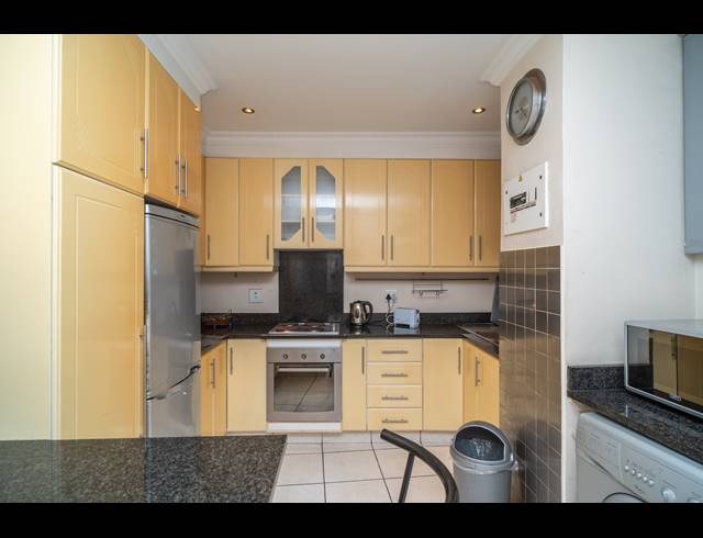 2 BEDROOM APARTMENT FOR SALE IN NORTH BEACH